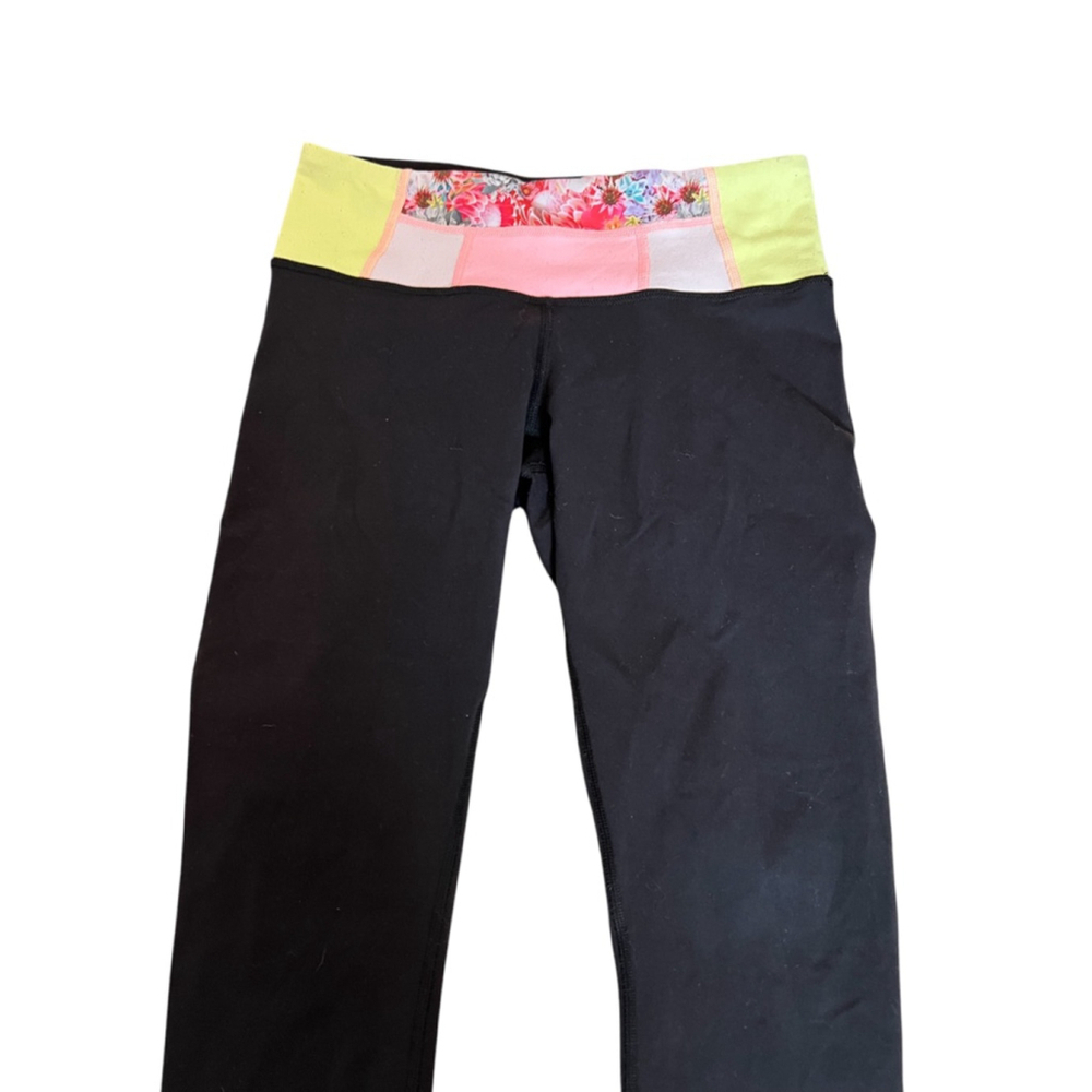 LULULEMON Black Patterned Top Cropped Reversible Athletic Workout Pant Capri XS - Picture 4 of 9